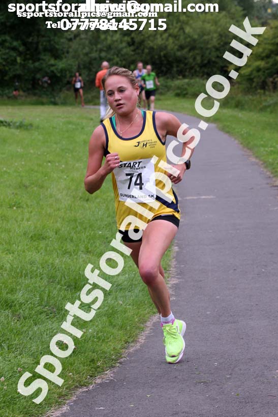 Womens Sunderland 5k Road Race (Northern and North Eastern Champs). Photo: David T. Hewitson/Sports for All Pics